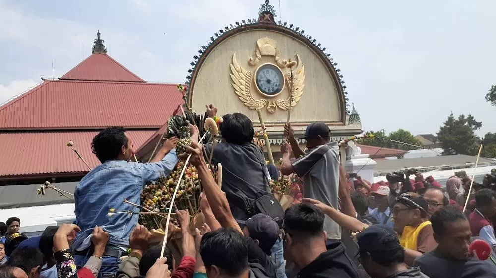 Ini Jenis-jenis Dan Makna Gunungan Kraton Jogja Di Garebeg Sawal - Krjogja