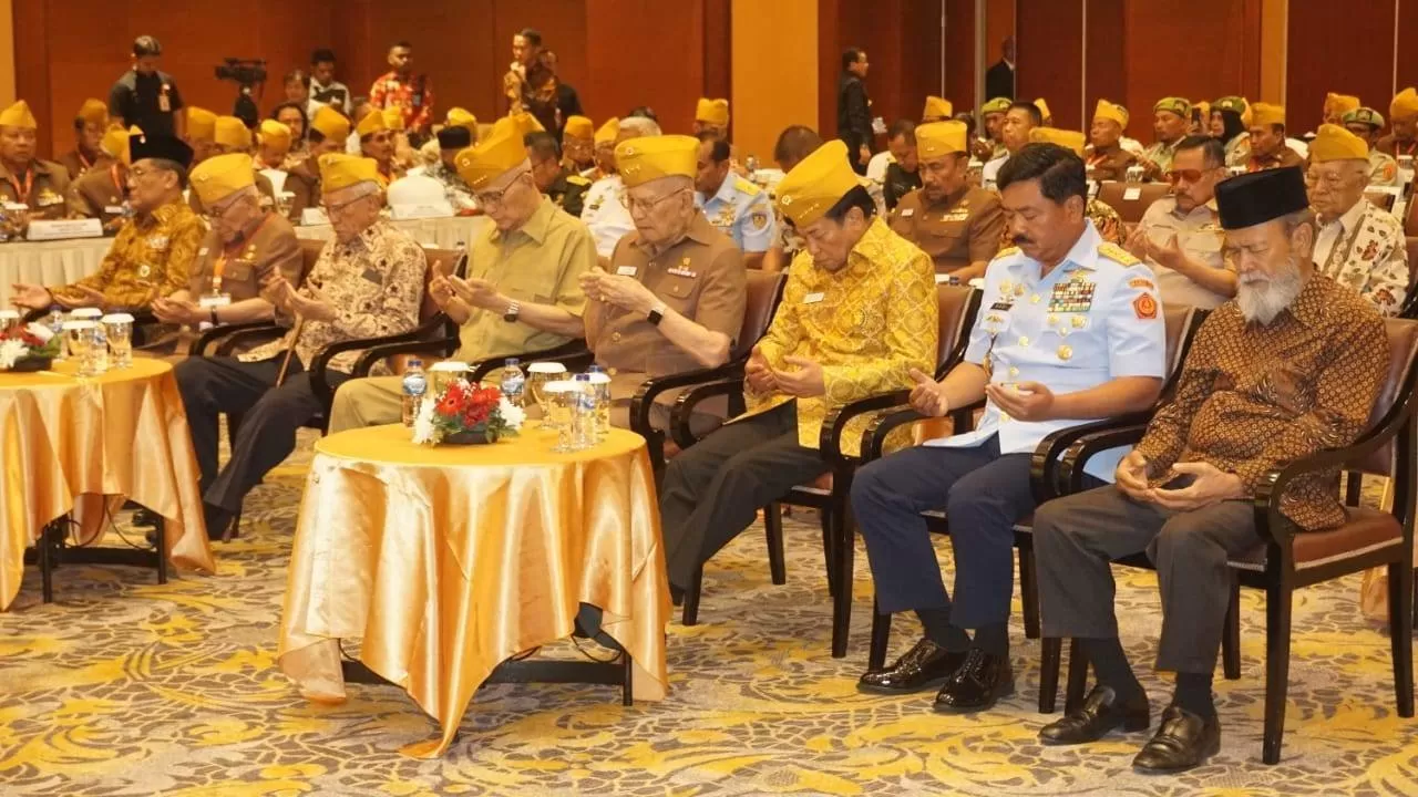 TNI Paling Dipercaya Masyarakat Indonesia - Krjogja