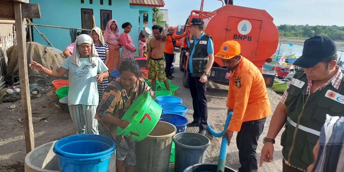 BPBD Lotim Mulai Salurkan Air Bersih Ke Desa-desa Terdampak Kemarau ...