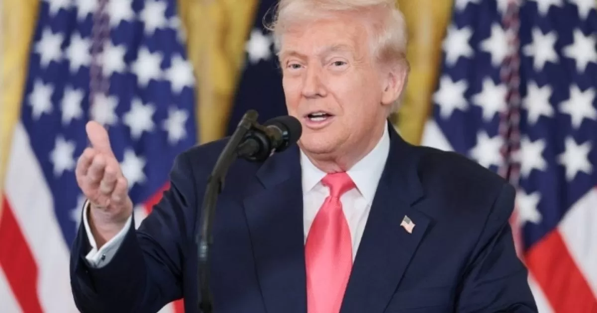 Trump Perintahkan Serangan ke Iran, Bersumpah Lanjutkan Perang hingga Ancaman Nuklir Lenyap