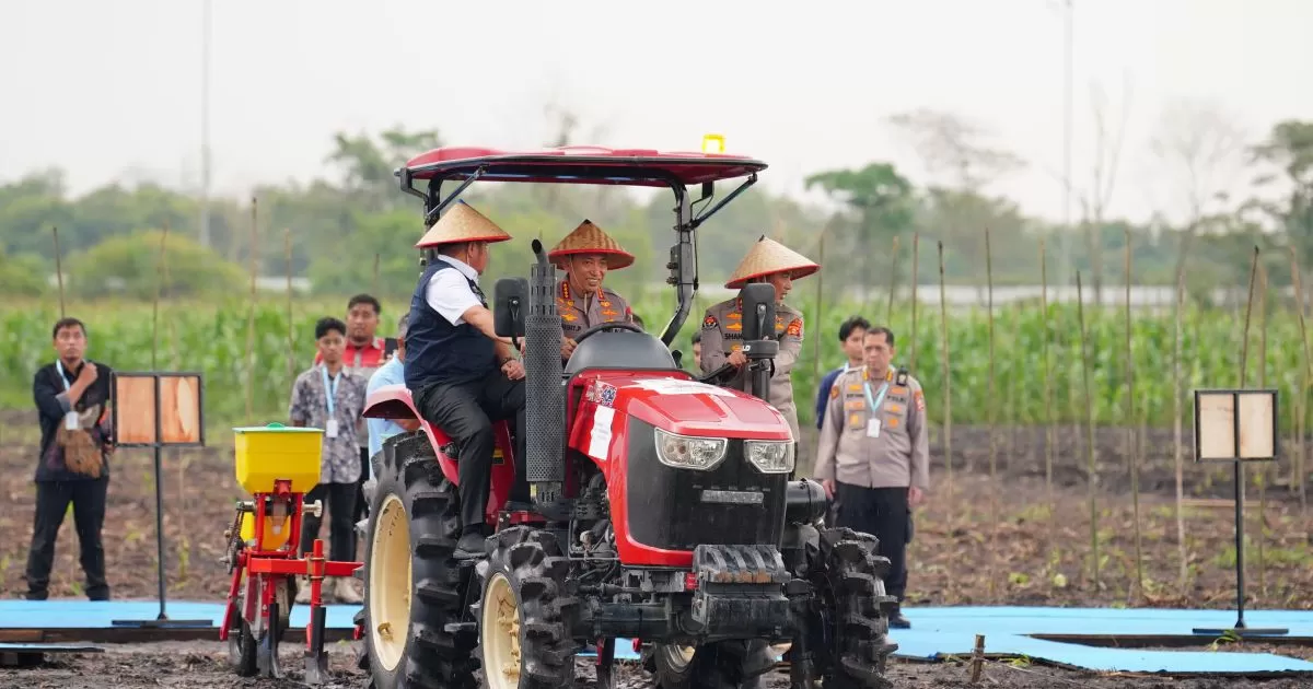 Kapolri Listyo Sigit Hadiri Tanam Raya Jagung Serentak di Sumsel, Dukung Target Swasembada Pangan