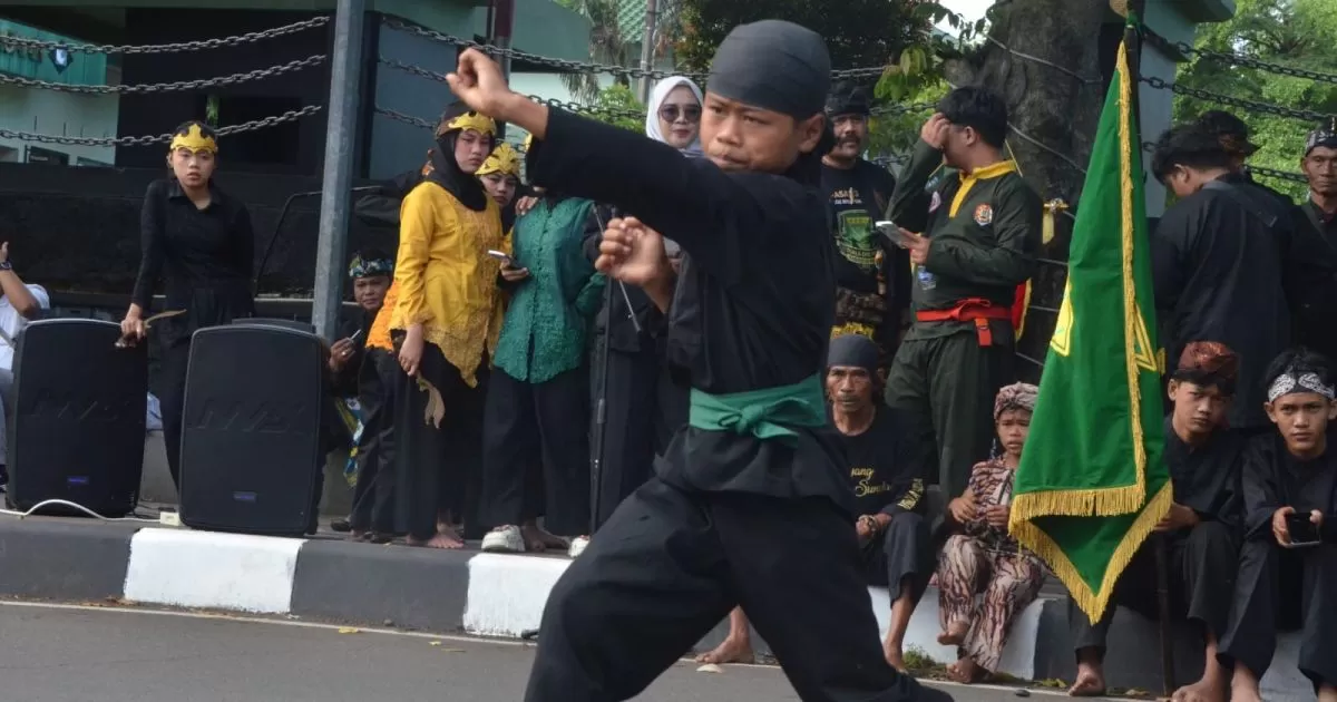 CFD Tegar Beriman Jadi Panggung Budaya, Pencak Silat dan Debus Meriahkan Warga Kabupaten Bogor