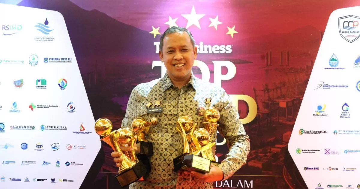 Tri Adhianto Raih Top Pembina BUMD 2026, Pemkot Bekasi Borong Penghargaan Nasional