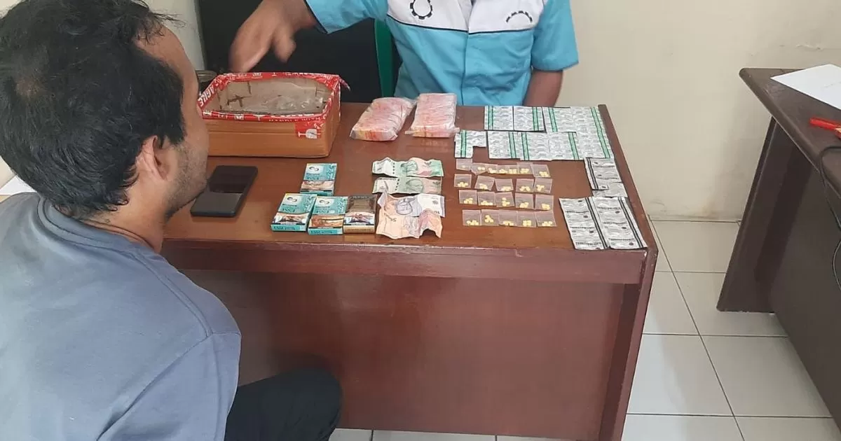 Polsek Cariu Ungkap Peredaran Obat Terlarang, 198 Butir Diamankan