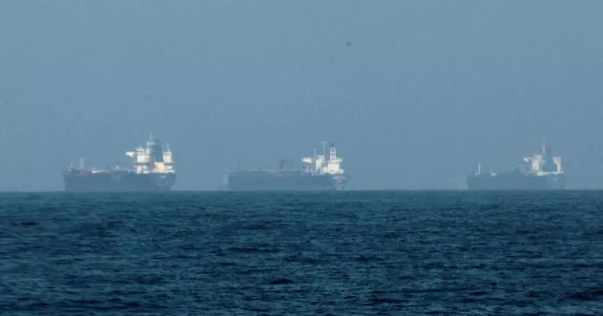 AS Tembaki dan Sita Kapal Iran di Teluk Oman, Ketegangan Memuncak