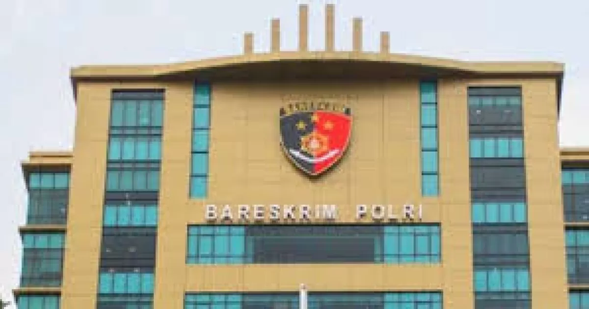 Bareskrim Polri Musnahkan Vape Narkotika Etomidate, Dua Tersangka Dihadirkan