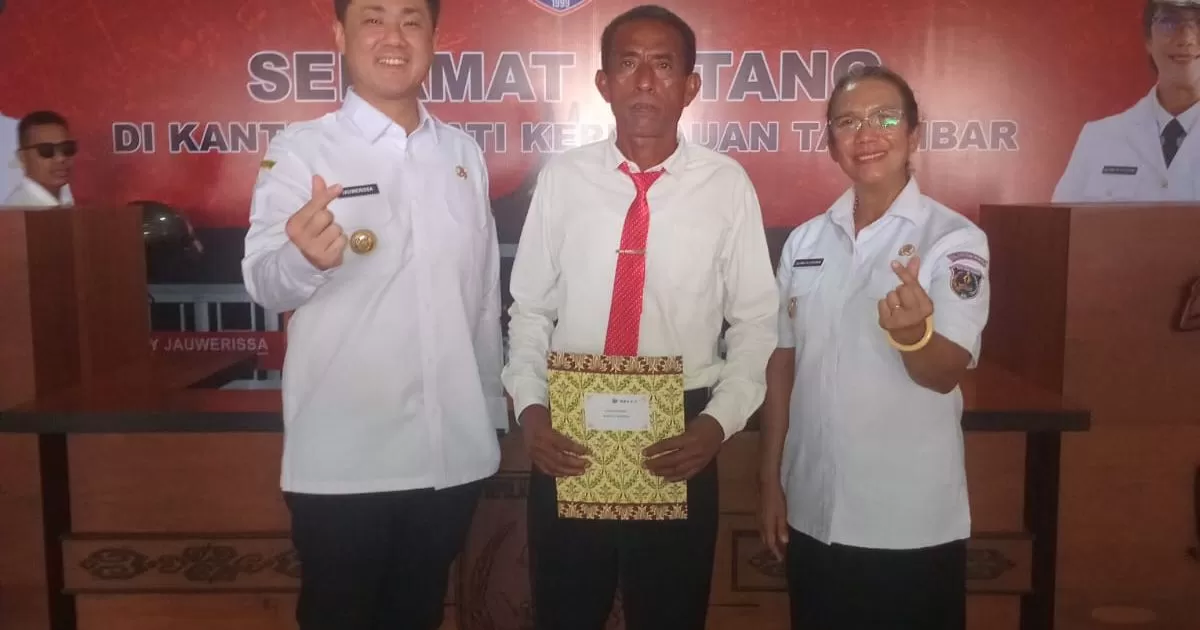 Ignasius Wuarlela Dilantik sebagai BPD Antar Waktu, Wakili Desa Sofyanin dari 36 Anggota yang Dikukuhkan