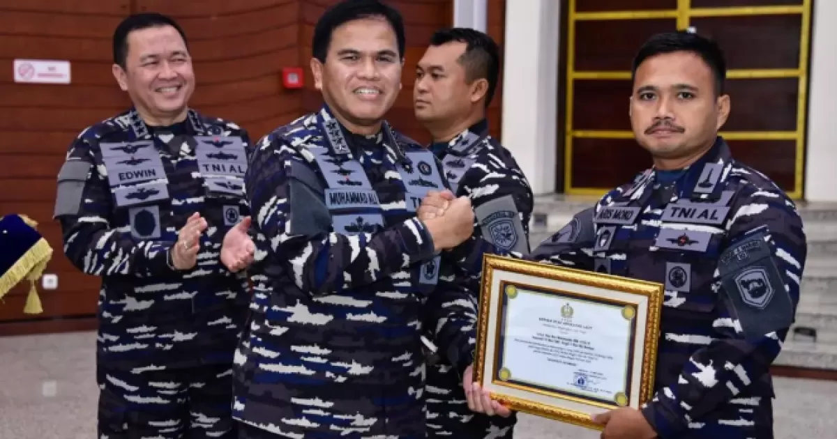 KSAL Muhammad Ali Beri Penghargaan Tertinggi untuk Satgas Marinir yang Lumpuhkan OPM di Papua