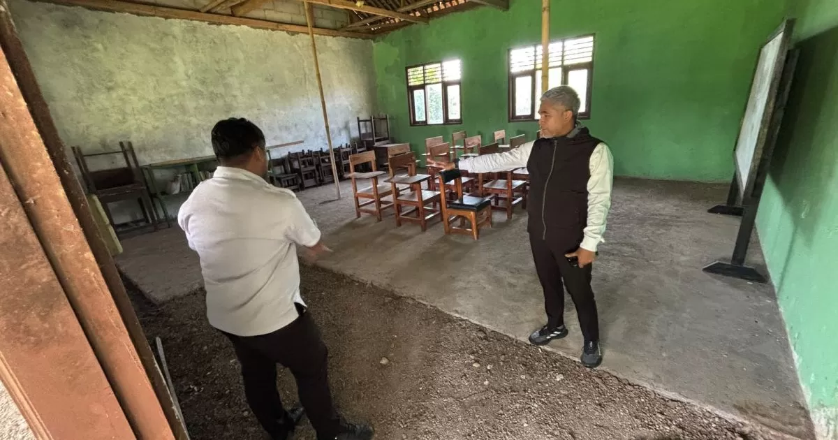 Rudy Susmanto Salurkan Bantuan Rehabilitasi MTs Yasnifa Nurul Falah di Jonggol