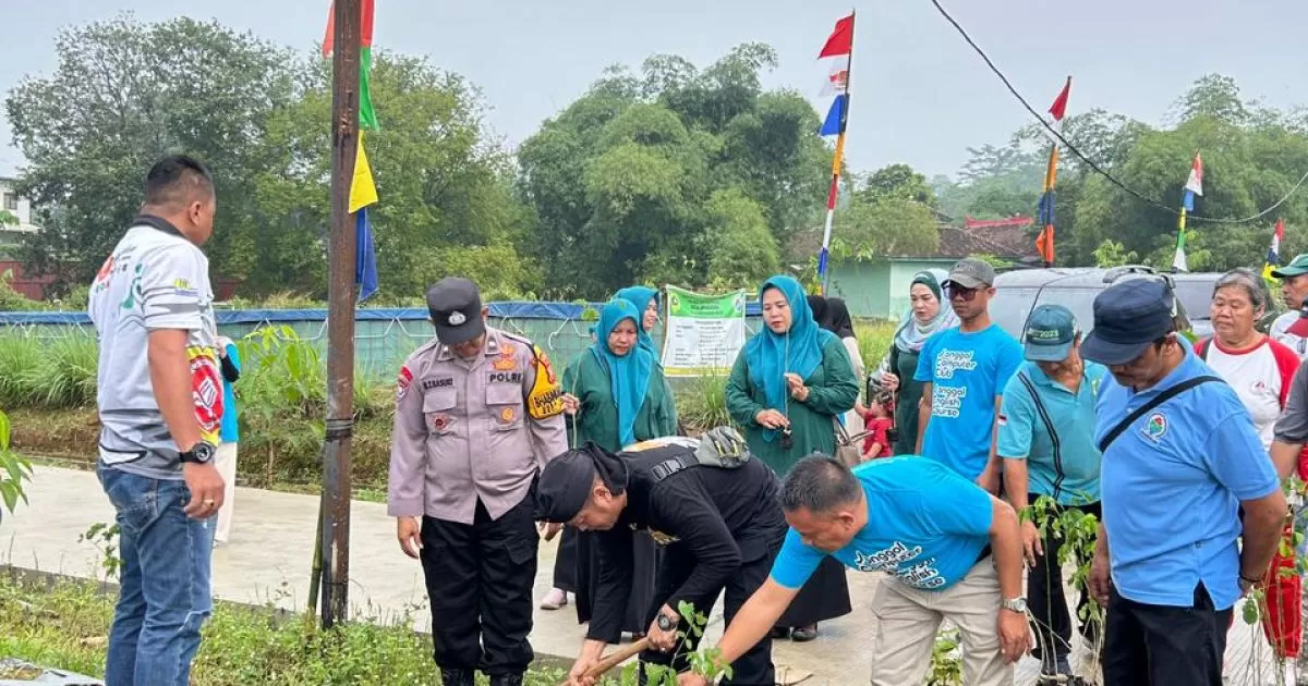Peringati HJB ke-544, Kecamatan Jonggol Gelar Aksi Bersih Lingkungan dan Tanam 1.000 Pohon di 14 Desa