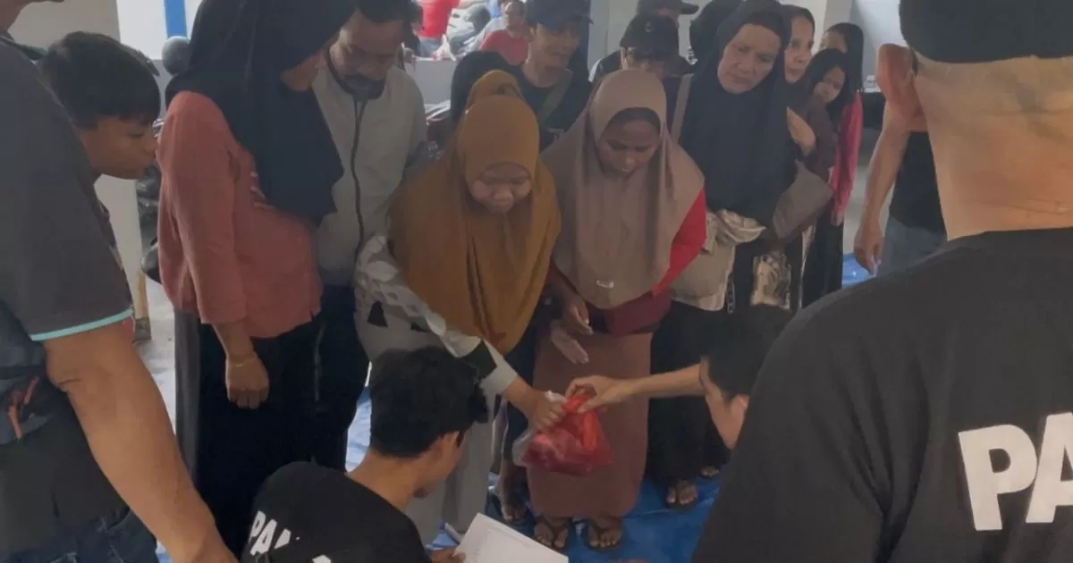 PWI Kabupaten Bogor Bagikan 272 Paket Daging Kurban kepada Warga