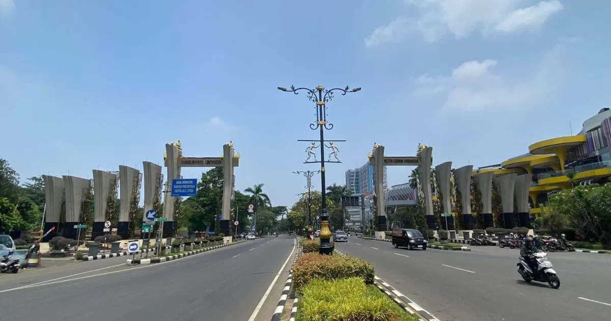Cuaca Cibinong Hari Ini: Berawan Seharian, Suhu Capai 32 Derajat Celsius