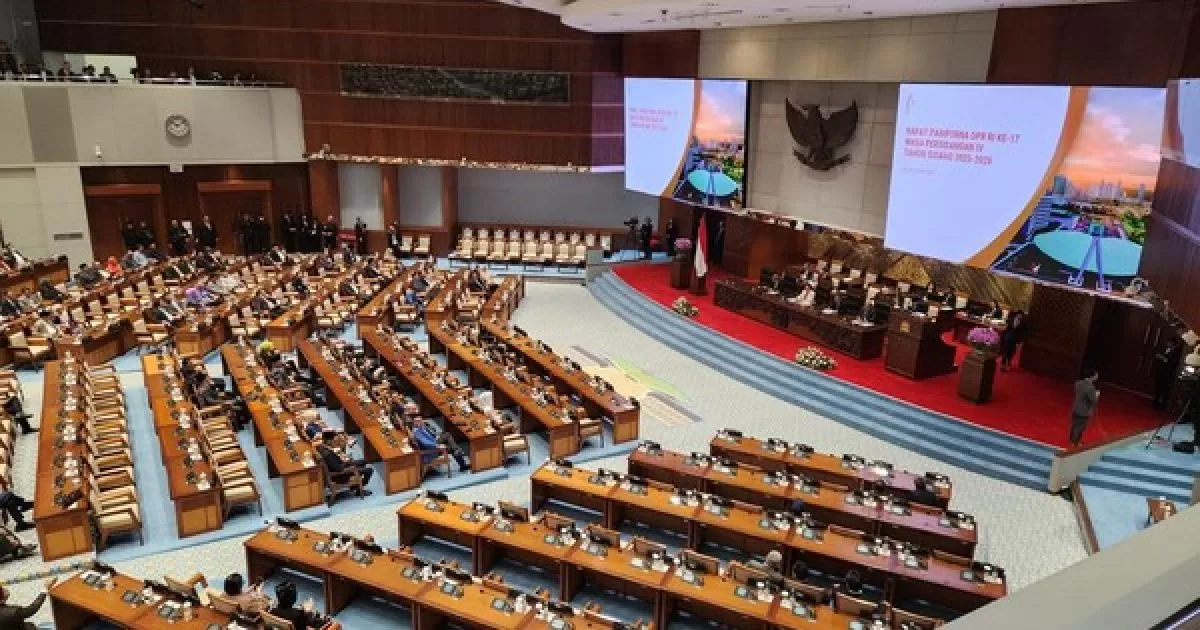 Seluruh Fraksi DPR Setujui KEM-PPKF 2027 Dibahas Lanjut, Soroti Defisit, Utang, hingga Target Pertumbuhan Ekonomi