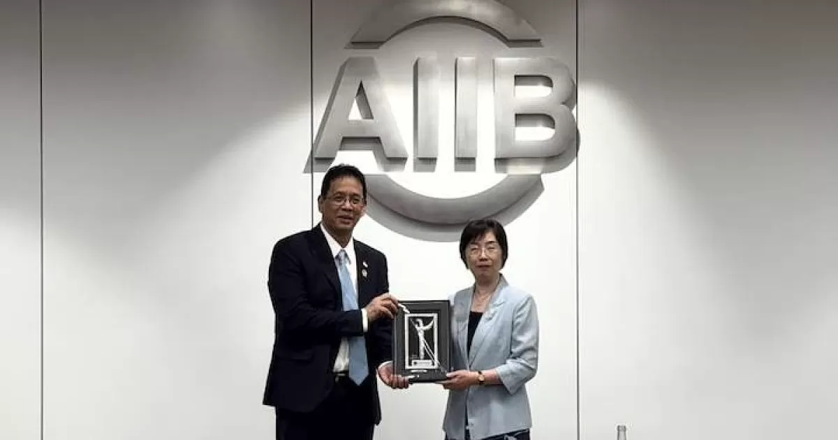 Menkeu Purbaya Amankan Pendanaan AIIB Rp278 Triliun untuk Proyek Strategis Indonesia 2025-2029