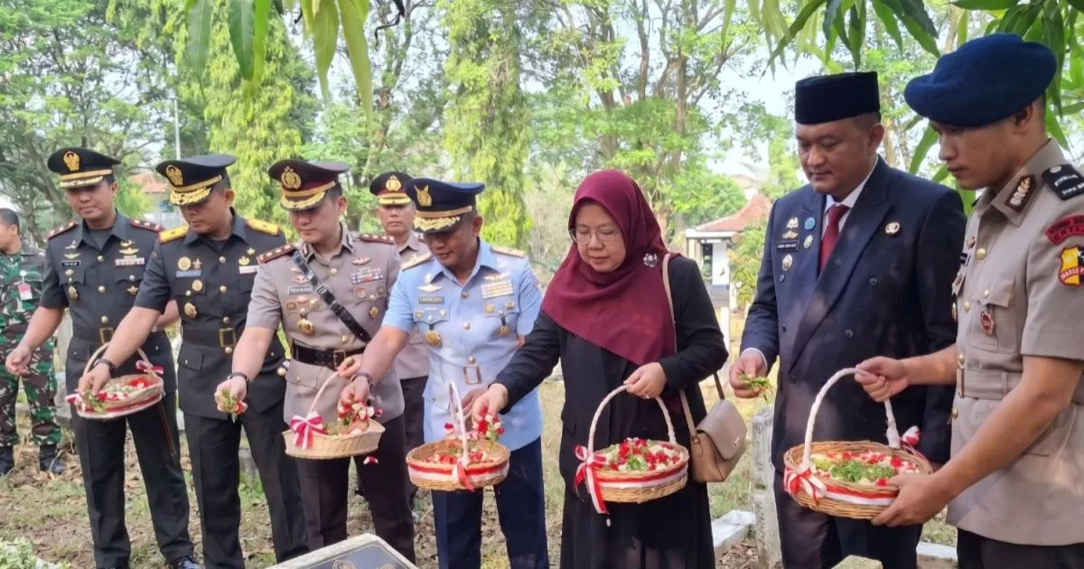 Jelang HUT Bhayangkara, Rudy Susmanto Ziarah ke TMP Brimob Cikeas: Jasa Pahlawan Harus Dilanjutkan dengan Pengabdian