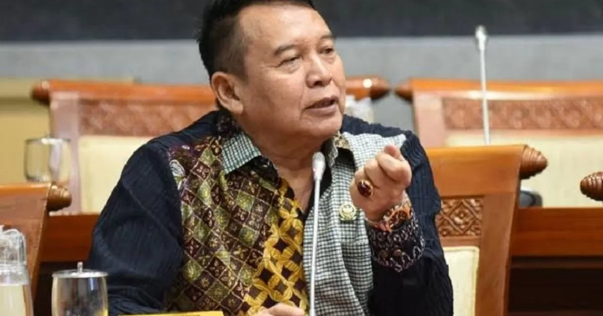 TB Hasanuddin Minta Evaluasi Latsarmil SPPI Usai Tiga Peserta Meninggal Dunia