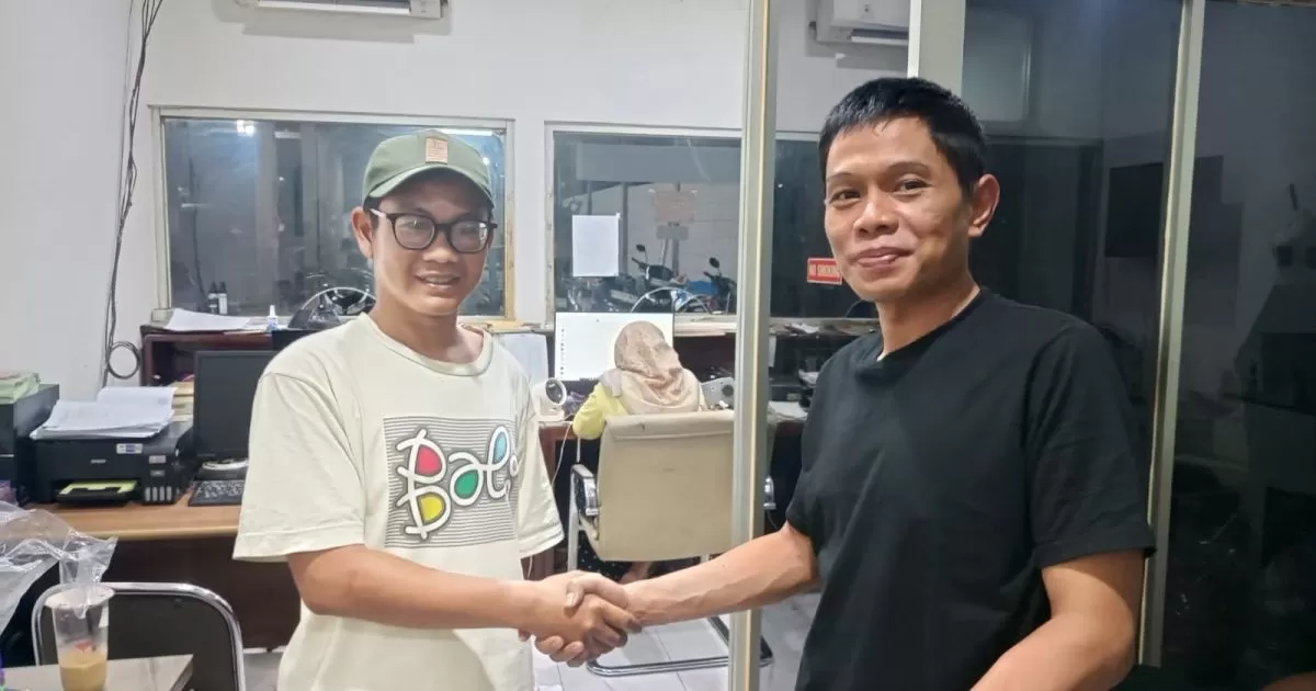 Bang Dhik Gandeng Murni Chick, Buka Usaha Sate Ceker dan Sayap di Community Center Tangsel