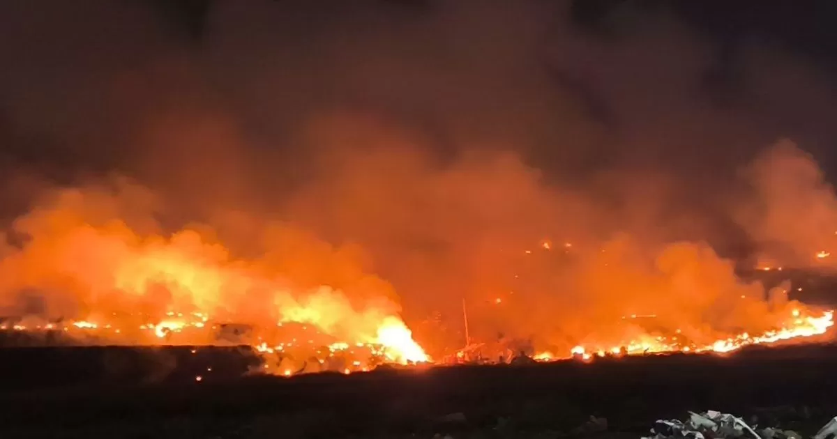 Kebakaran TPA Jatiwaringin Belum Padam, 154 Warga Kabupaten Tangerang Terserang ISPA Akibat Asap Pekat