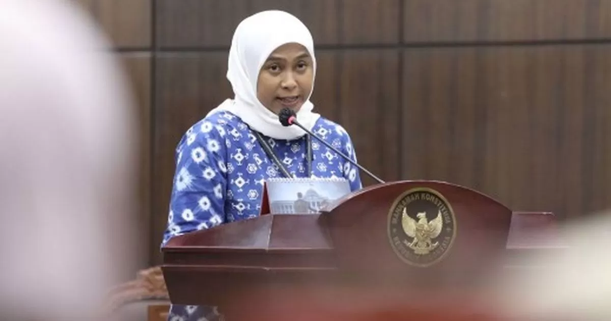 Dosen Unair Bergelar Doktor Mengaku Digaji Rp2,6 Juta, Soroti Kesejahteraan Dosen di Sidang MK