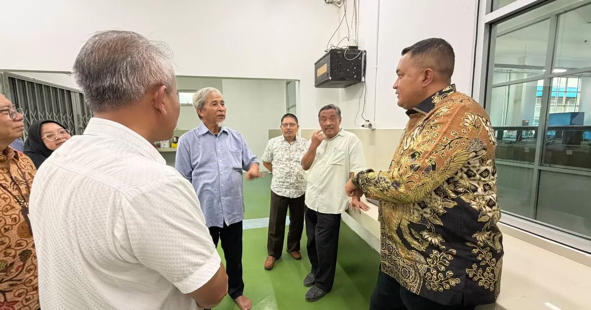 Bupati Bogor Gandeng BRIN Kembangkan Inovasi Perikanan, Raiser Ikan Hias Cibinong Jadi Pusat Kolaborasi
