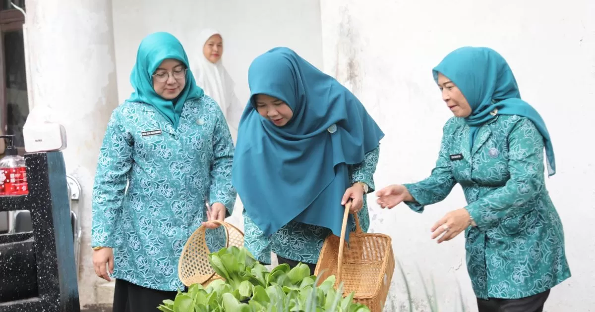 TP PKK dan DKP Kabupaten Bogor Perkuat Ketahanan Pangan Keluarga melalui Gerakan B2SA