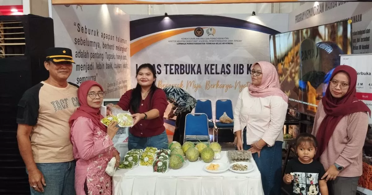 Melon Premium dan Telur Puyuh Jadi Primadona Booth Lapas Terbuka Kendal