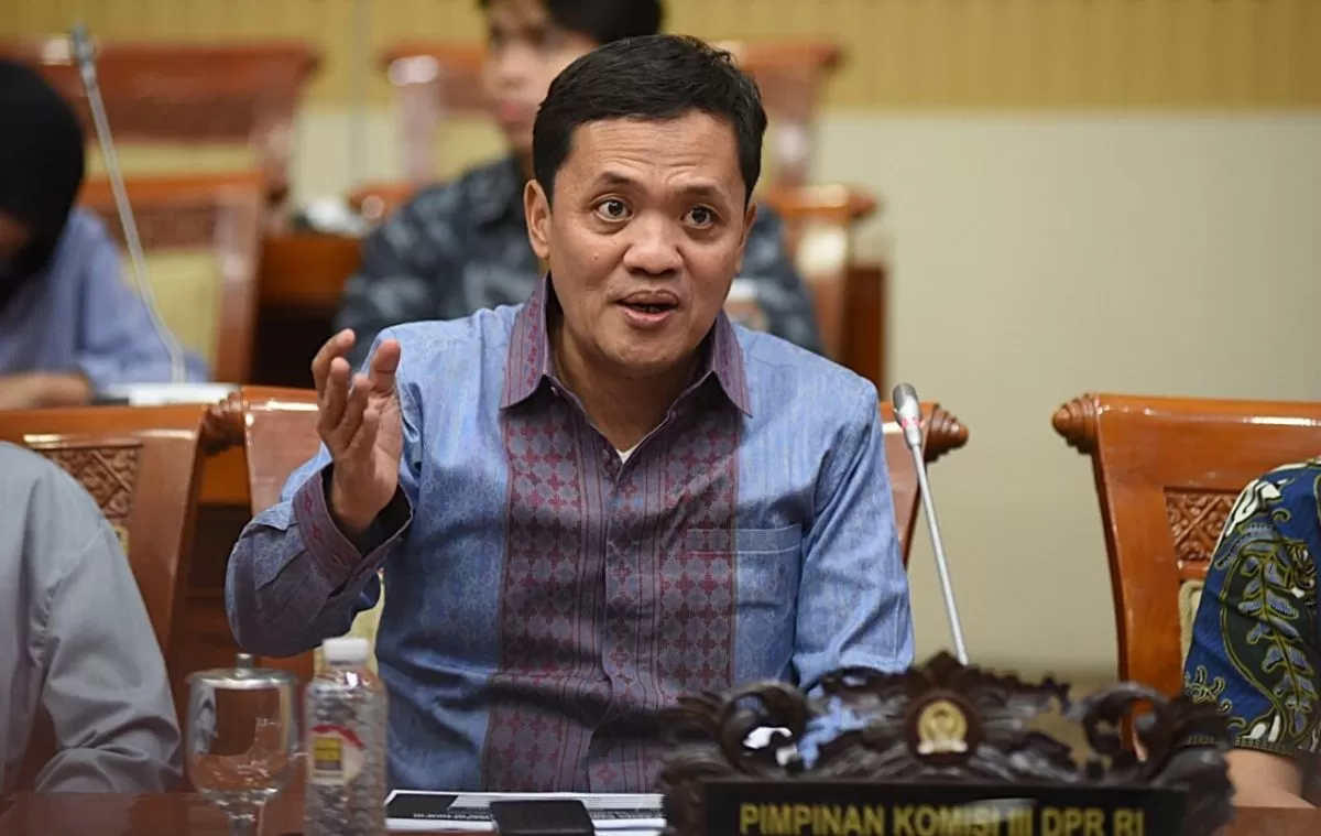 Isu Pergantian Kapolri Dibantah DPR, Habiburokhman: Tidak Ada Surpres