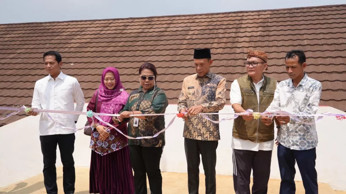 Jaro Ade Resmikan Renovasi SDN 01 Cileuksa, Dorong Pemerataan Akses Pendidikan di Bogor