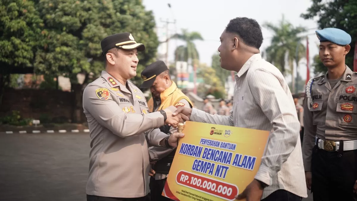 Solidaritas Lintas Pulau, Polres Bogor Bersama Mahasiswa NTT Kirim Bantuan Rp100 Juta ke Manggarai Timur