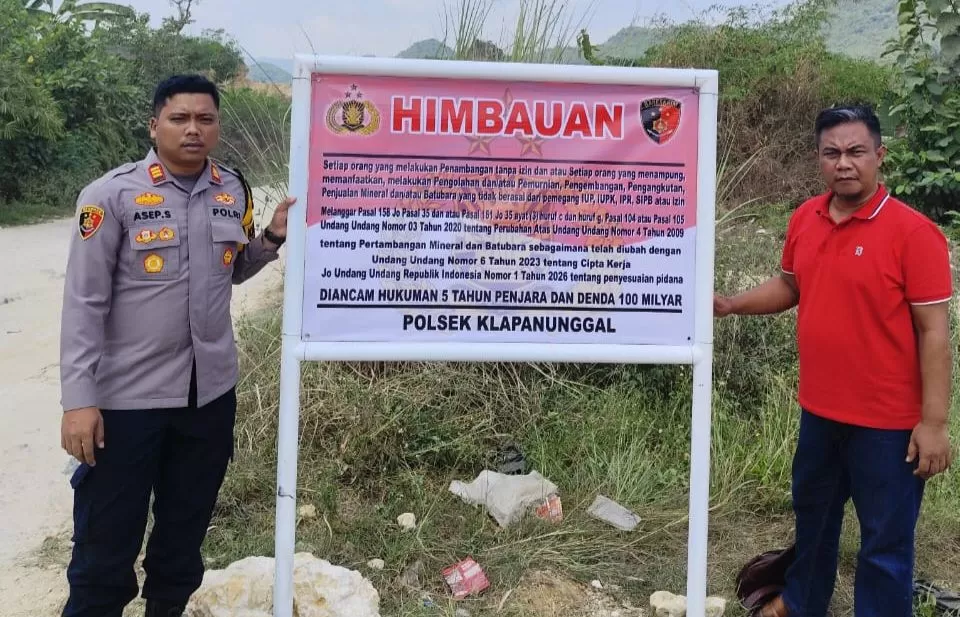 Cegah Tambang Ilegal, Polsek Klapanunggal Pasang Papan Imbauan di Sejumlah Galian C