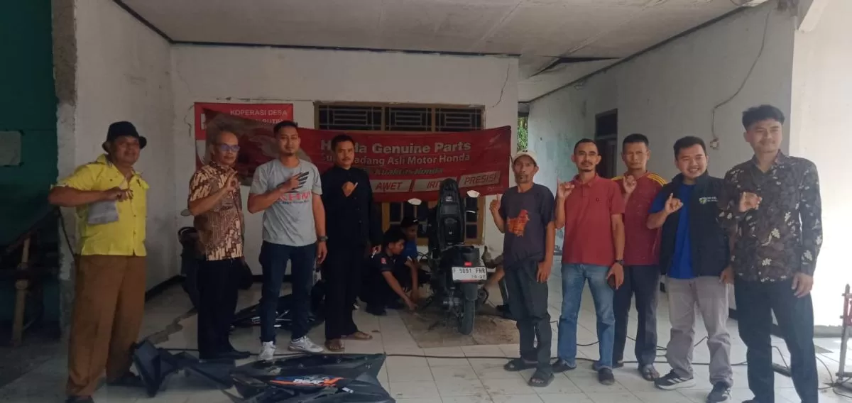 KNPI Tanjung Sari dan Pemdes Tanjung Rasa Gelar Servis Motor serta Ganti Oli Gratis