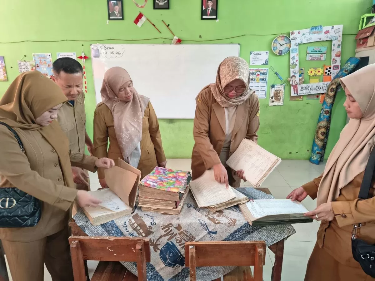 Pemkab Bogor Mulai Digitalisasi Buku Induk Sekolah, Arsip SD-SMP Diselamatkan
