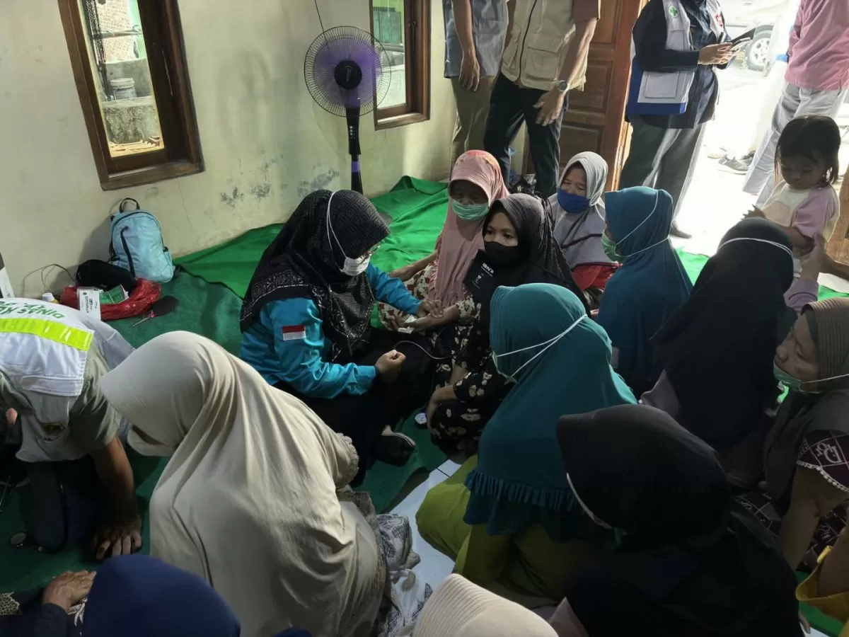 Kebakaran TPA Galuga, Dinkes Bogor Terjunkan Tim Kesehatan ke Posko Cimangir