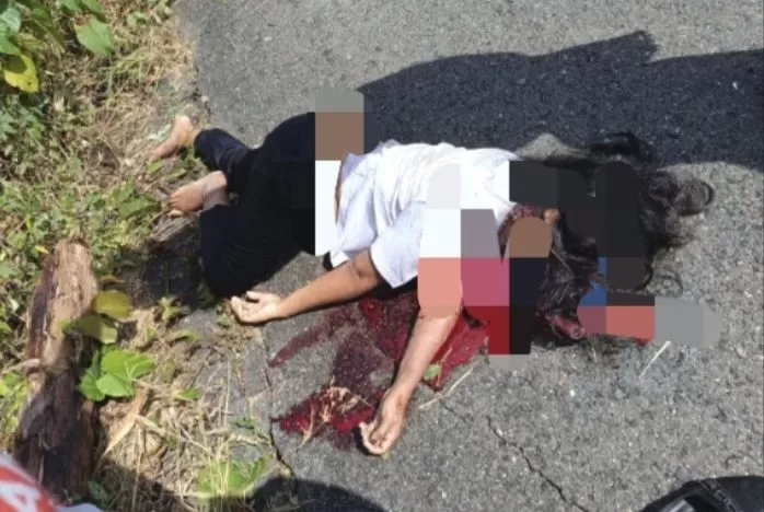 ‎Tragedi Jalur Otemer–Ilngei: Kaur Keuangan Desa Otemer Meninggal Dunia Usai Disenggol Pickup  ‎