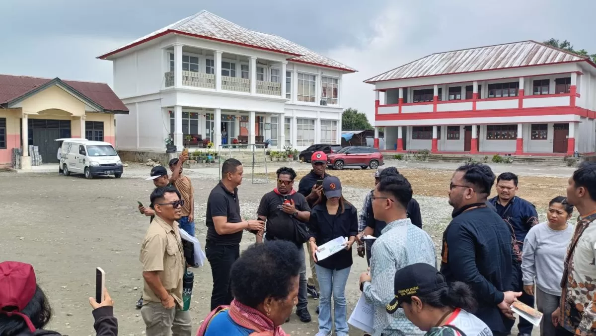 ‎Sengketa Tanah SD Inauga Sempan Bergulir, Kuasa Hukum Soroti Sertifikat Nomor 201 dan 04175 ‎
