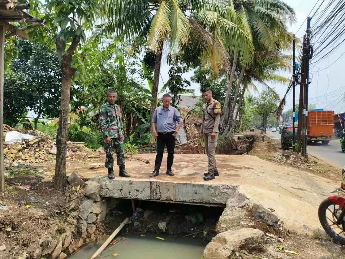 Dukung Normalisasi Irigasi Cogreg, 16 Pemilik Jembatan Lakukan Pembongkaran Mandiri