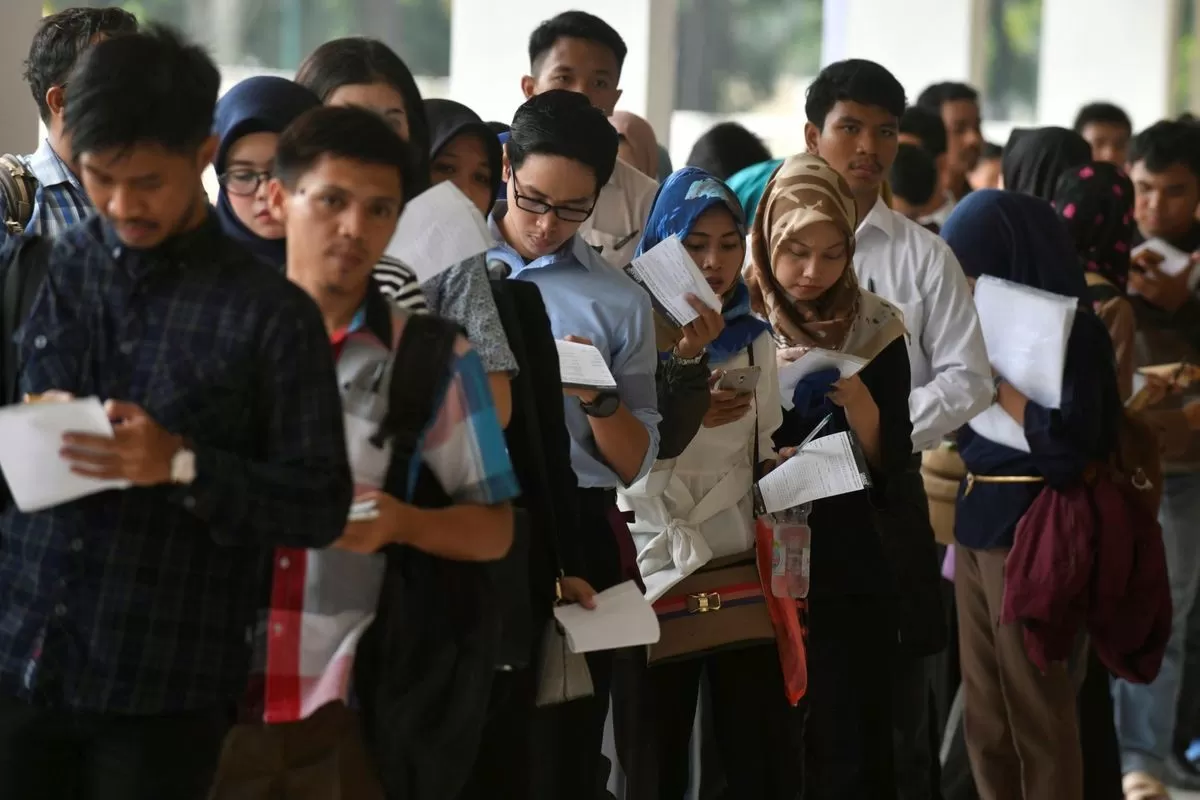 Target 2027: Pemerintah dan DPR Bidik 2,57–3,49 Juta Lapangan Kerja Baru