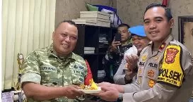 HUT ke-81 TNI, Polsek Gunung Putri Datangi Koramil, Perkuat Sinergitas TNI-Polri