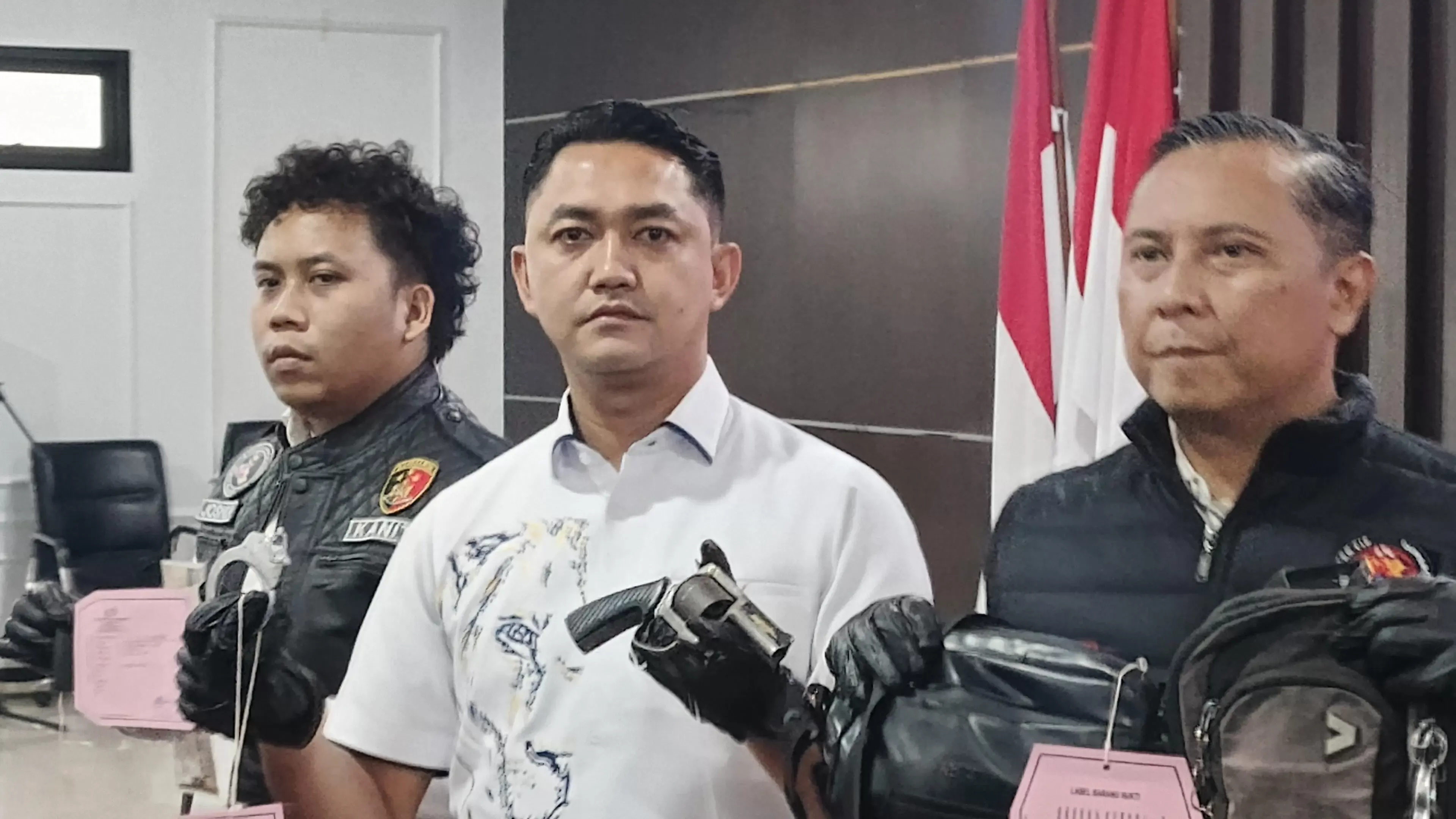 Polresta Bogor Kota Tangkap Dua Perampok Bermodus Polisi Gadungan