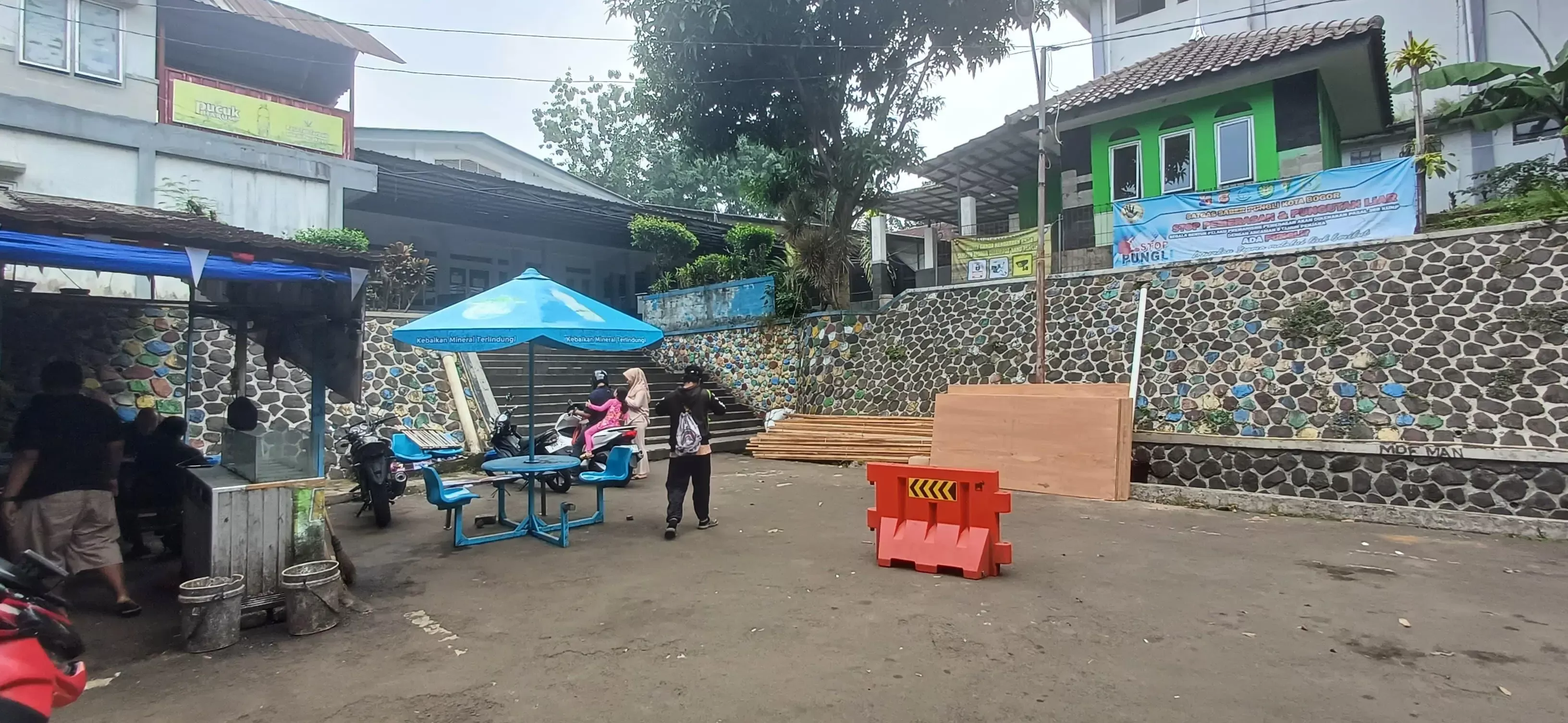 Renovasi Kolam Renang Mila Kencana, Warga Keluhkan Minim Sosialisasi Penutupan