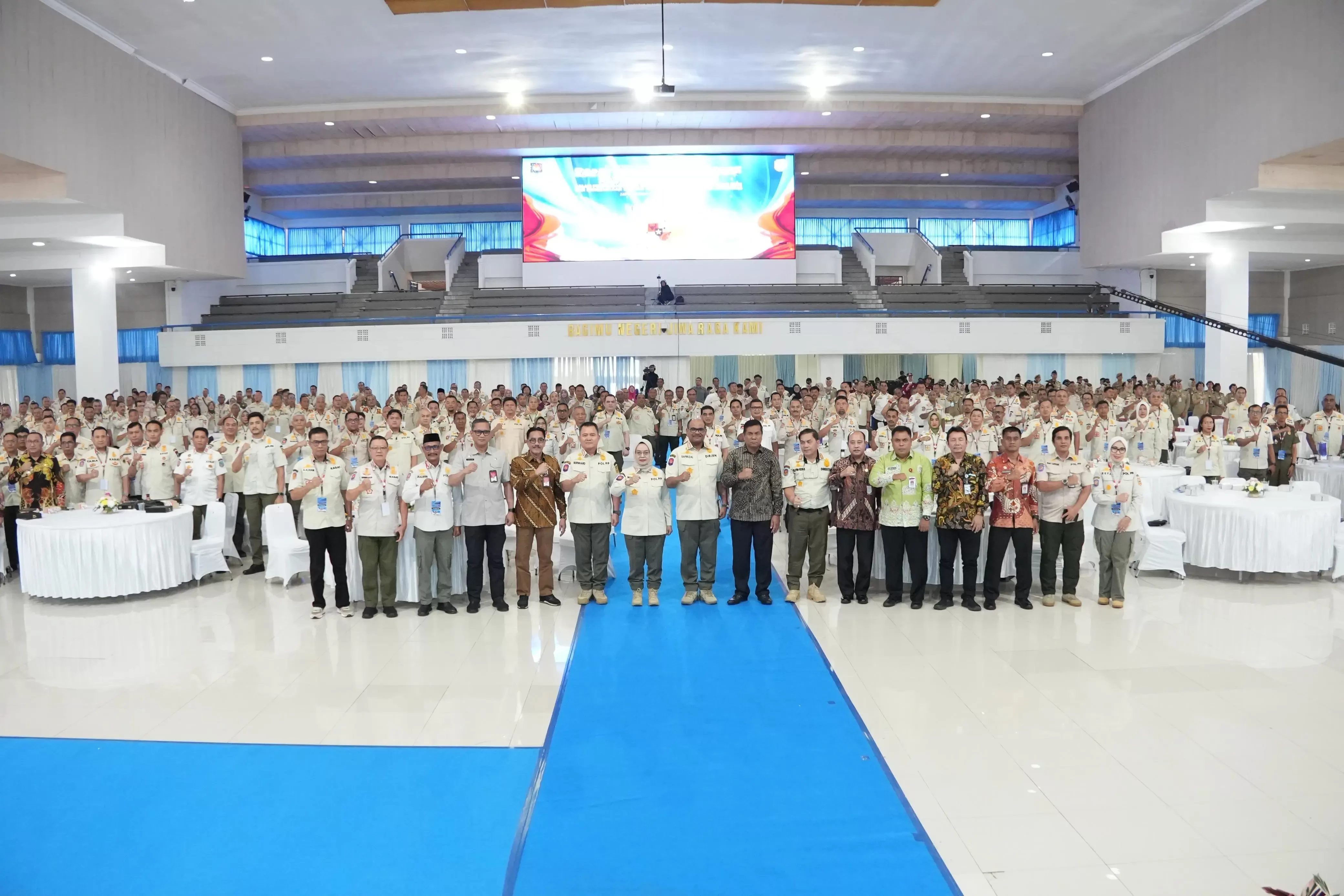 Satpol PP dan Satlinmas Diminta Bangun Citra Baru yang Humanis dan Pro Rakyat