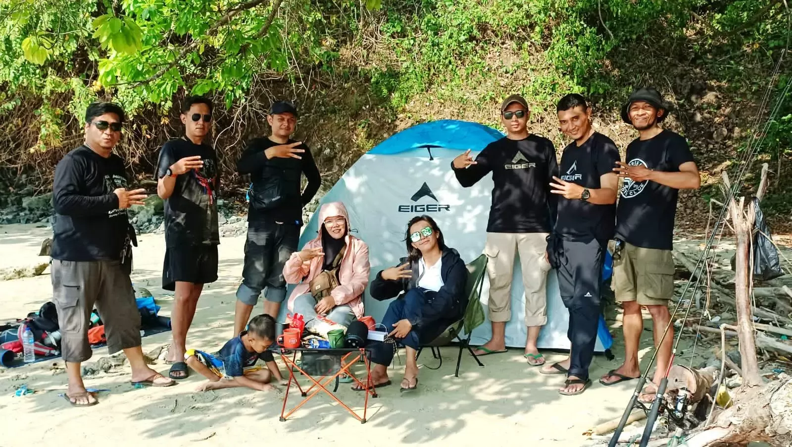 Touring Wartawan PMC Bogor, Nembus Hutan Malasari Disuguhi Pesona Geopark Ciletuh