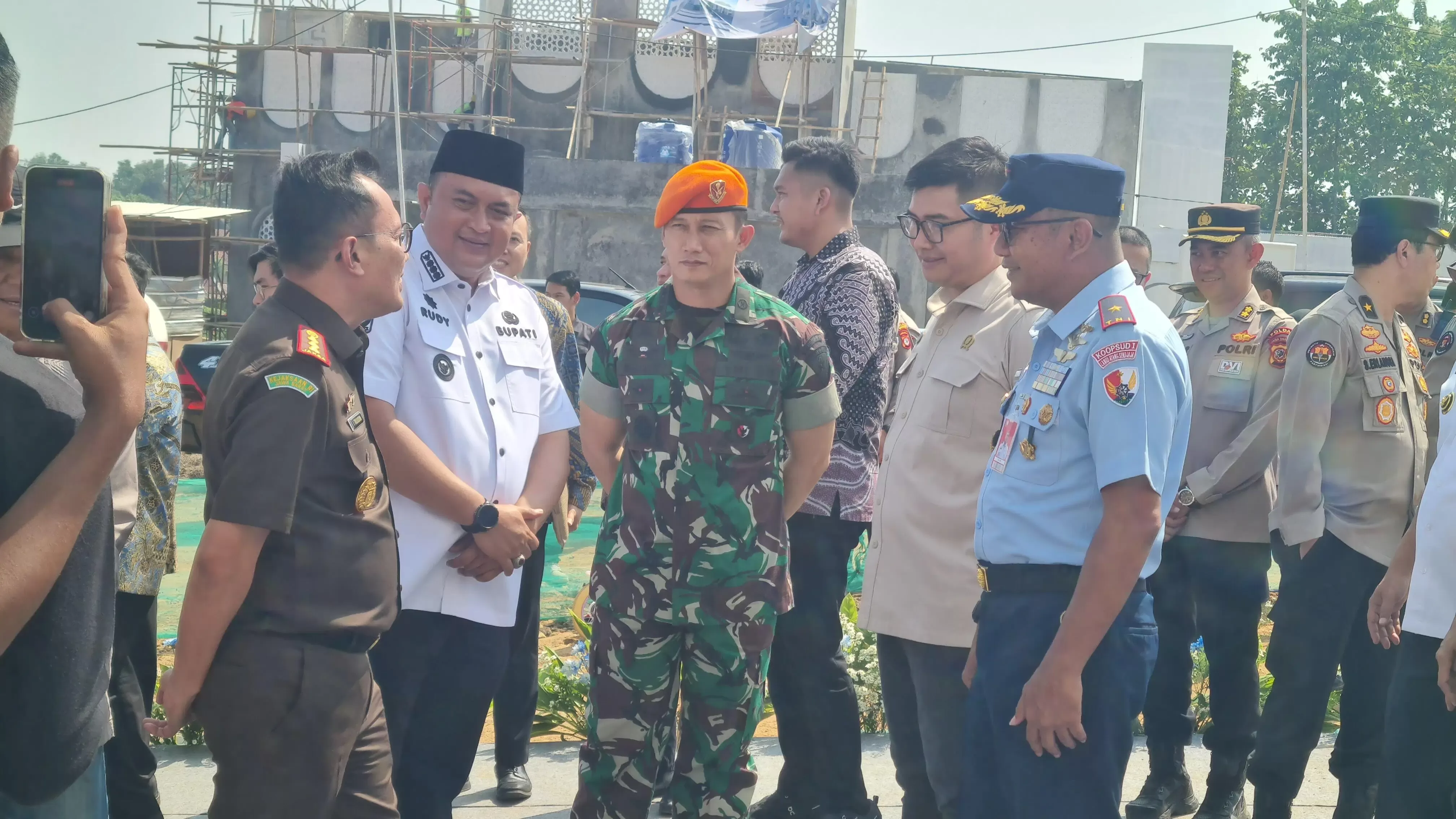 Bupati Bogor Apresiasi Bakti Sosial dan Bakti Kesehatan Polri di Gunung Sindur