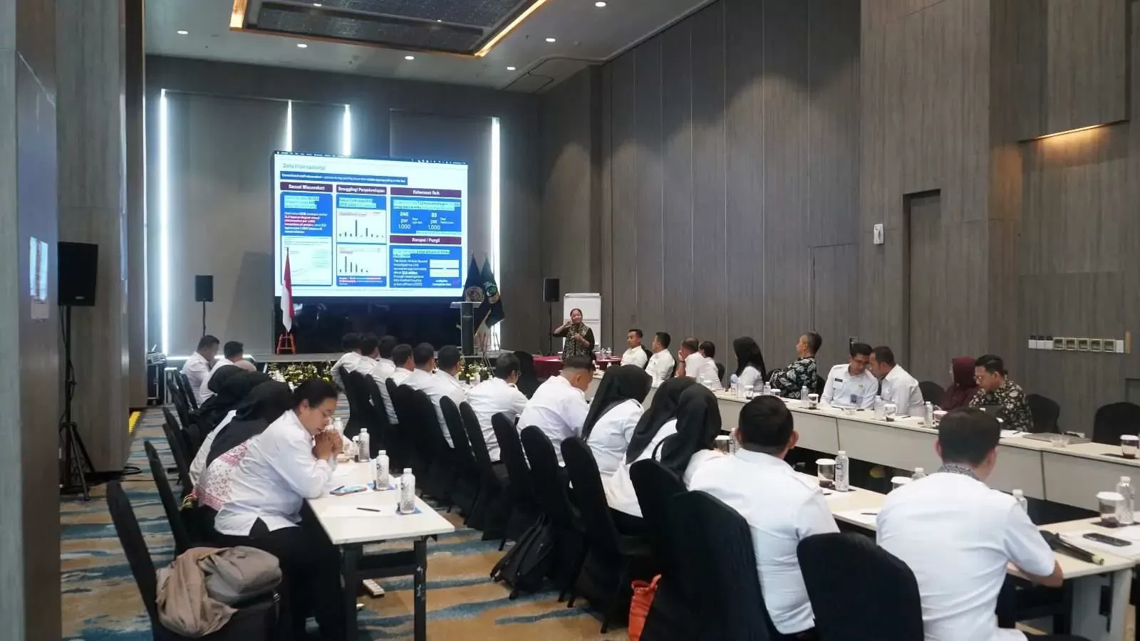 Tingkatkan Integritas dan Disiplin, Petugas Lapas Cibinong Ikuti Penyusunan Pedoman Kepatuhan Internal