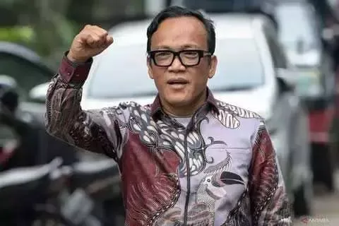KPK Tangkap Wamenaker Immanuel Ebenezer dalam OTT di Jakarta