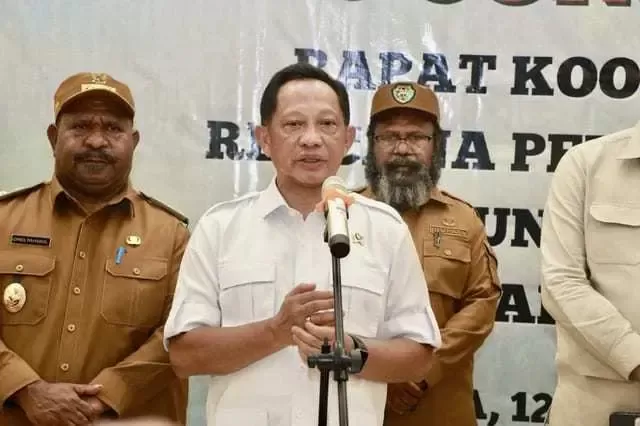 Puluhan Ribu Warga Pati Mengamuk, Mendagri Tito Beri Peringatan Keras