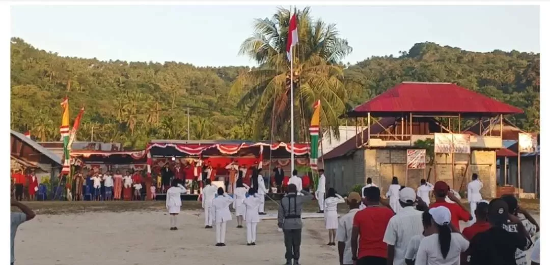 Pemdes Sofyanin Gelar Upacara Penurunan Bendera HUT ke-80 RI, Momentum Persatuan dan Semangat Kebangsaan