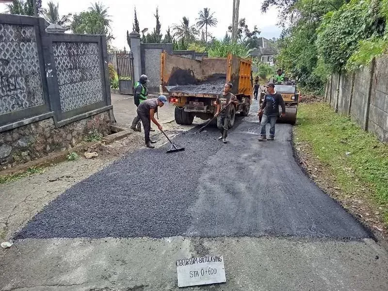 Pemkab Bogor Genjot Perbaikan Jalan Rusak di Titik Rawan