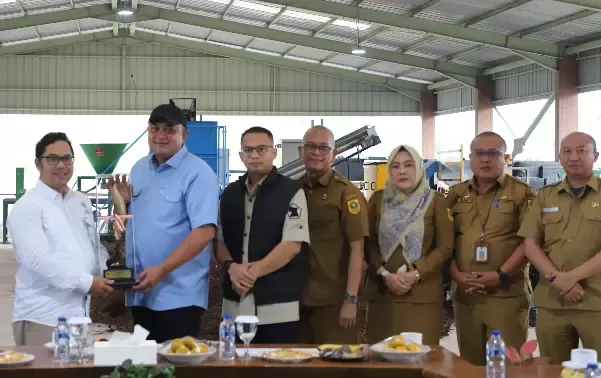 Bupati Bogor Kunjungi Balai Persemaian Rumpin, Siapkan Gerakan Penghijauan Massal di 40 Kecamatan