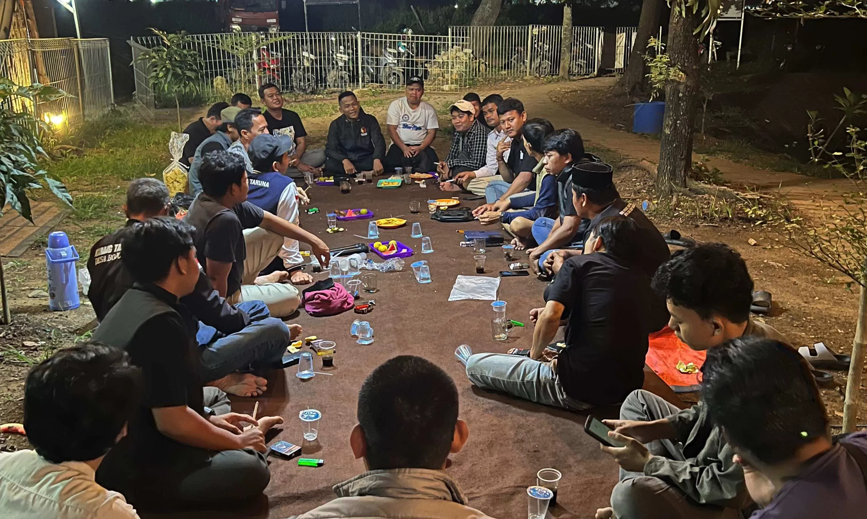 Ketua Karang Taruna Sekecamatan Klapanunggal Gelar Diskusi Bahas Program PKD-KT di Situ Rawa Jejed